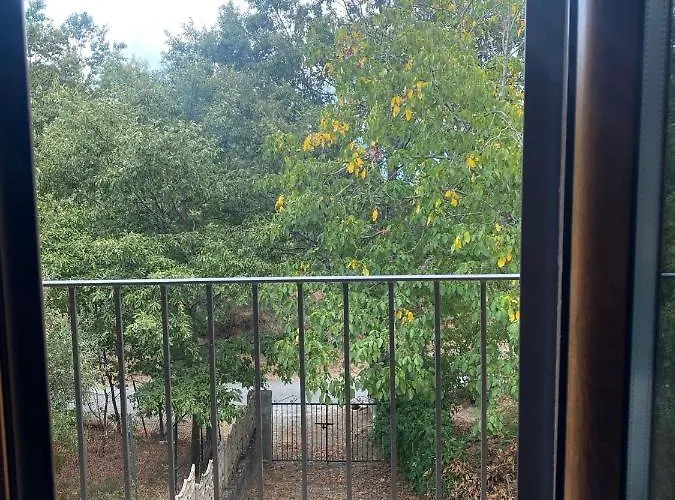 Borgo Don Armando - A B C E *